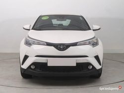 Biały Używany 2018 Toyota C-HR SUV | 68 499 zł (Uczciwa cena)