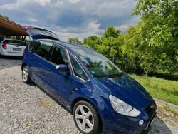 Inny kolor Używany 2010 Ford S-MAX S Minivan | 18 500 zł (Dobra cena)