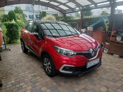 Czerwony Używany 2017 Renault Captur SUV | 47 970 zł (Uczciwa cena)