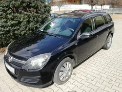 Czarny Używany 2006 Opel Astra Kombi | 10 400 zł