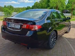 Czarny Używany 2011 Honda Accord Sedan/Limuzyna | 44 800 zł (Uczciwa cena)