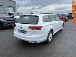 Biały Używany 2015 VW Passat Kombi | 31 900 zł