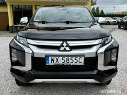 Czarny (metalik, perła) Używany 2020 Mitsubishi L200 Intense Pickup | 115 900 zł
