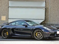 Granatowy Używany 2016 Porsche 718 Cayman Coupe | 199 000 zł