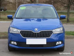 Niebieski Używany 2021 Skoda Fabia Hatchback | 39 999 zł (Uczciwa cena)