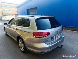 Złoty Używany 2016 VW Passat Sedan/Limuzyna | 58 900 zł (Drogi)
