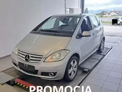 Srebrny Używany 2009 Mercedes A200 Hatchback | 9900 zł