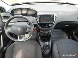 Używany 2019 Peugeot 208 Hatchback | 32 500 zł (Super Cena)
