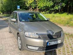 Używany 2015 Skoda Rapid | 23 999 zł (Drogi)