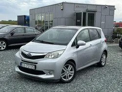 Srebrny (metalik) Używany 2013 Subaru Trezia Hatchback | 29 900 zł