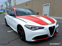 Biały Używany 2021 Alfa Romeo Giulia Sedan/Limuzyna | 124 500 zł (Super Cena)