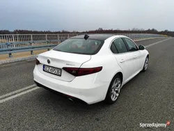 Biały Używany 2019 Alfa Romeo Giulia Sedan/Limuzyna | 89 900 zł