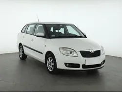 Biały Używany 2009 Skoda Fabia Kombi | 5499 zł (Dobra cena)