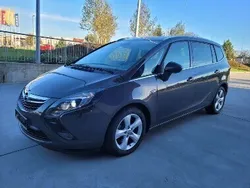 Inny kolor Używany 2013 Opel Zafira Innovation Minivan | 39 990 zł (Uczciwa cena)