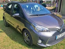 Grafitowy Używany 2015 Toyota Yaris Hatchback | 41 000 zł (Dość drogi)