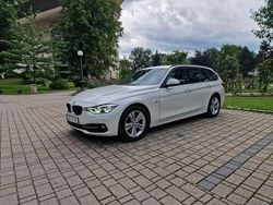 Biały (metalik, perła) Używany 2015 BMW 320 Sport Line Kombi | 48 999 zł