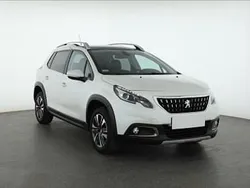 Biały Używany 2018 Peugeot 2008 SUV | 43 999 zł (Uczciwa cena)