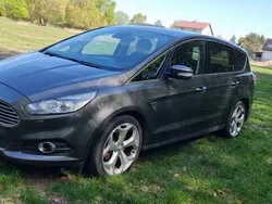 Szary Używany 2017 Ford S-MAX S Minivan | 52 500 zł (Uczciwa cena)