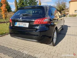 Czarny Używany 2018 Peugeot 308 Hatchback | 42 900 zł (Uczciwa cena)