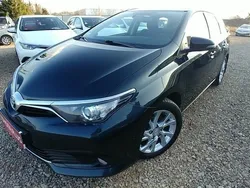Czarny Używany 2016 Toyota Auris Premium Sedan/Limuzyna | 49 900 zł (Uczciwa cena)