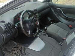 Srebrny Używany 2003 Seat Leon Hatchback | 4500 zł (Uczciwa cena)