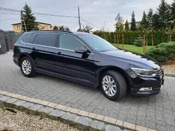 Czarny Używany 2019 VW Passat Highline Sedan/Limuzyna | 62 900 zł (Uczciwa cena)