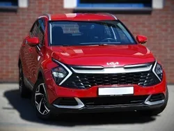 Czerwony Używany 2023 Kia Sportage SUV | 94 900 zł (Dobra cena)