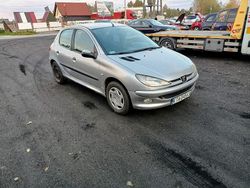 Srebrny Używany 2000 Peugeot 206 Hatchback | 1800 zł (Dobra cena)