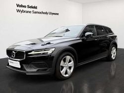 Czarny Używany 2022 Volvo V60 CC Kombi | 154 900 zł (Dobra cena)