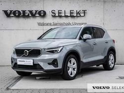 Szary Używany 2024 Volvo XC40 SUV | 154 900 zł (Uczciwa cena)