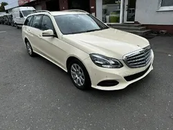 Inny kolor Używany 2015 Mercedes A200 Elegance Kombi | 21 500 zł