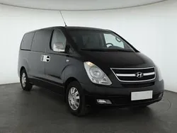Czarny Używany 2009 Hyundai H-1 Minivan | 37 999 zł