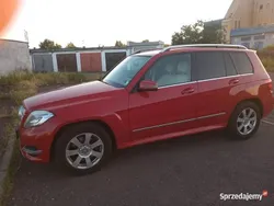 Czerwony Używany 2012 Mercedes GLK220 SUV | 68 900 zł