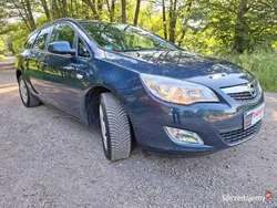 Granatowy Używany 2011 Opel Astra Sedan/Limuzyna | 16 700 zł (Dobra cena)