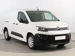 Biały Używany 2018 Citroën Berlingo Minivan | 46 999 zł (Uczciwa cena)