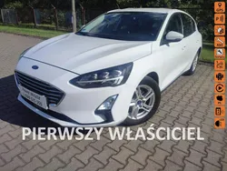 Biały (metalik) Używany 2020 Ford Focus Hatchback | 49 900 zł (Dobra cena)