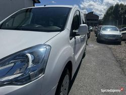 Biały Używany 2018 Peugeot TePee Sedan/Limuzyna | 32 500 zł