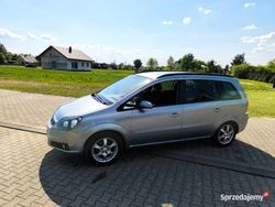 Srebrny Używany 2006 Opel Zafira Minivan | 9500 zł (Uczciwa cena)