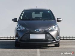Szary Używany 2019 Toyota Yaris Hybrid Hatchback | 62 999 zł (Dobra cena)