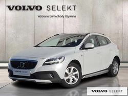 Biały Używany 2017 Volvo V40 CC Kombi | 73 000 zł