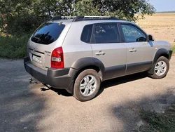 Srebrny Używany 2006 Hyundai Tucson SUV | 11 000 zł (Dobra cena)