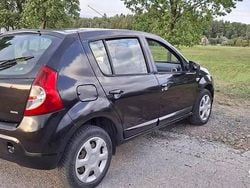 Używany 2010 Dacia Sandero Hatchback | 6199 zł (Uczciwa cena)