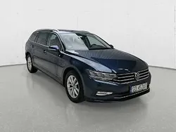 Grafitowy Używany 2023 VW Passat Kombi | 91 191 zł (Uczciwa cena)