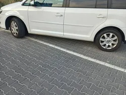 Używany 2010 VW Touran Minivan | 25 999 zł (Drogi)