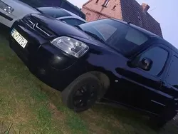 Czarny Używany 2010 Citroën Berlingo Minivan | 4800 zł