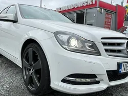 Biały Używany 2013 Mercedes C220 Avantgarde Sedan/Limuzyna | 51 900 zł