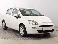 Biały Używany 2016 Fiat Punto Hatchback | 19 999 zł (Dobra cena)