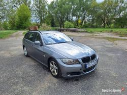 Używany 2009 BMW 320 | 10 900 zł