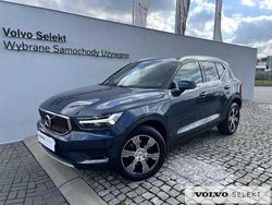 Niebieski Używany 2022 Volvo XC40 SUV | 144 900 zł (Uczciwa cena)
