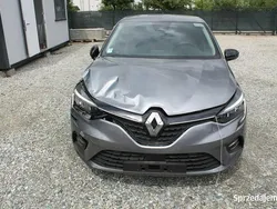 Srebrny Używany 2023 Renault Clio V Hatchback | 28 900 zł